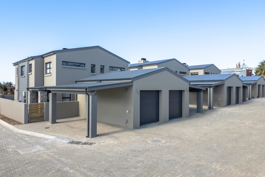 3 Bedroom Property for Sale in Plettenberg Bay Central Western Cape